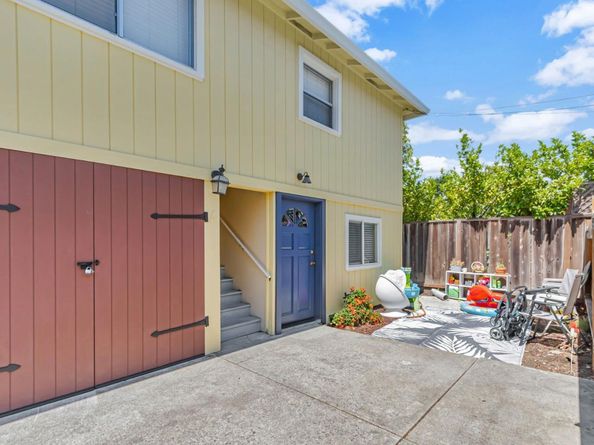 1148 Saint Francis Street, Redwood City CA 94061