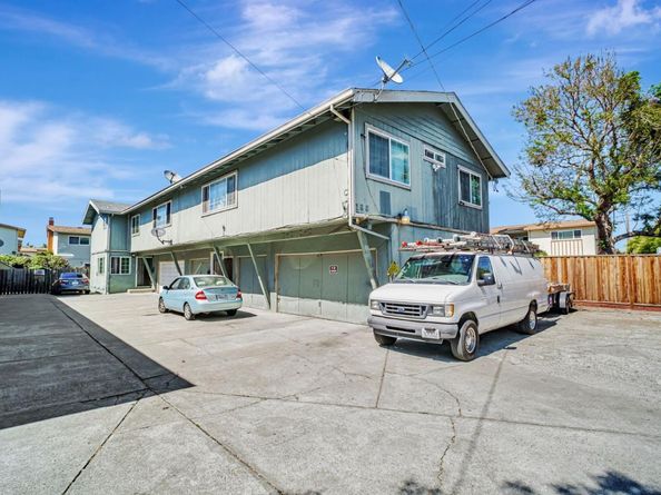 188 SUNSET Boulevard, Hayward CA 94541