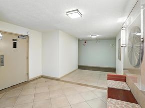 1171 Compass Lane 211, Foster City CA 94404