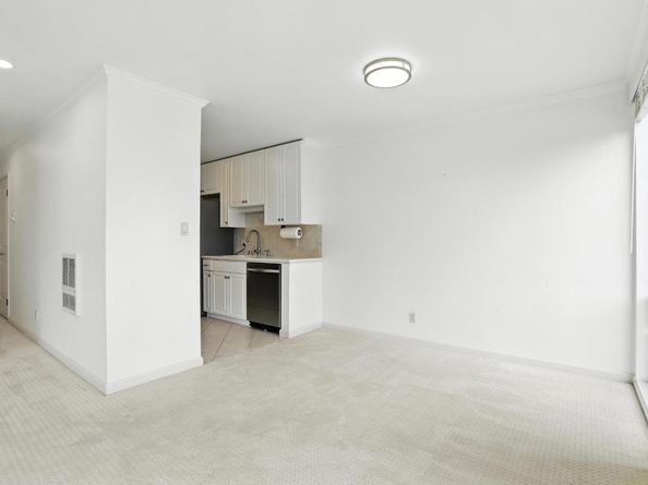1171 Compass Lane 211, Foster City CA 94404