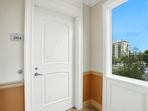 10 Crystal Springs Road 2414, San Mateo CA 94402