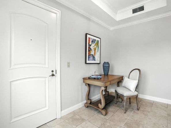 10 Crystal Springs Road 2414, San Mateo CA 94402