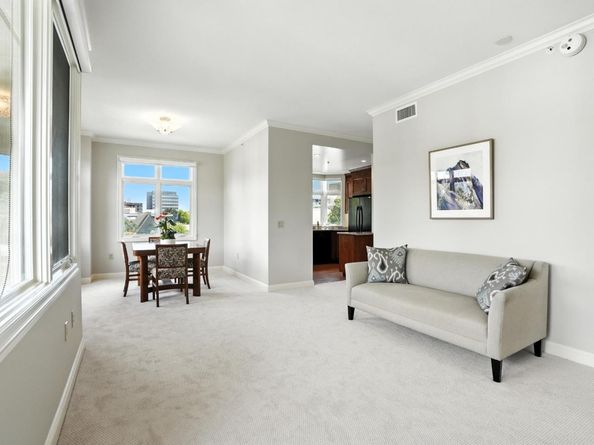 10 Crystal Springs Road 2414, San Mateo CA 94402