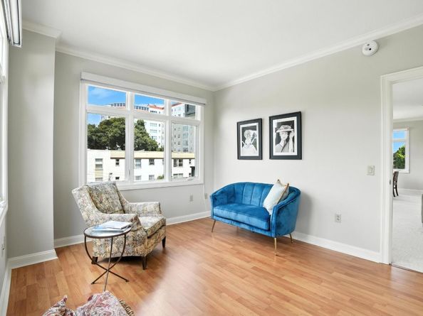 10 Crystal Springs Road 2414, San Mateo CA 94402