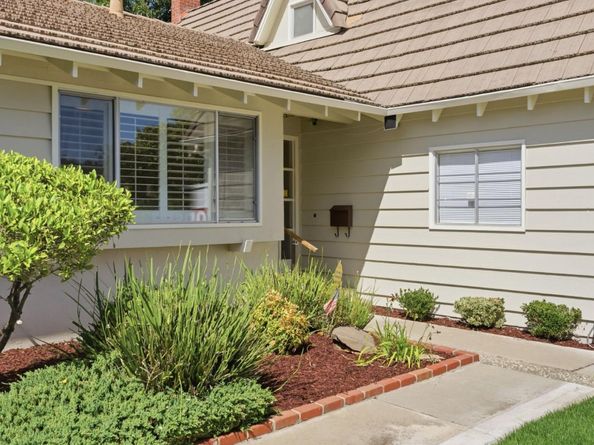 1091 Rockefeller Drive, Sunnyvale CA 94087