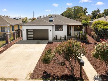 120 Abelia Way
