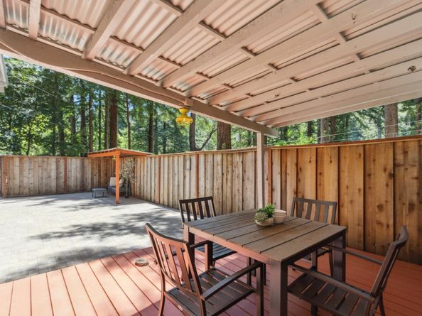 330 Huckleberry Lane, Boulder Creek CA 95006