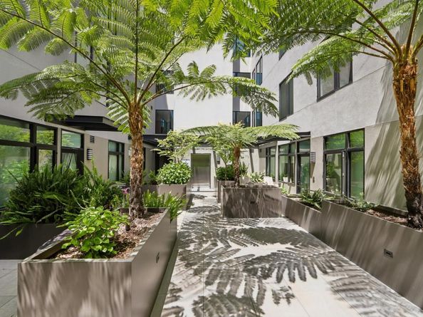 901 Tennessee Street 404, San Francisco CA 94107