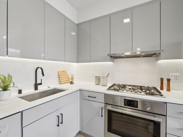 901 Tennessee Street 404, San Francisco CA 94107