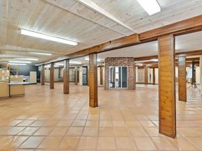 251 Middlefield Road, Palo Alto CA 94301