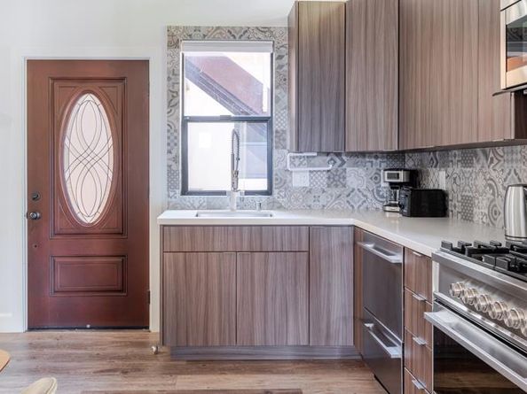 251 Middlefield Road, Palo Alto CA 94301