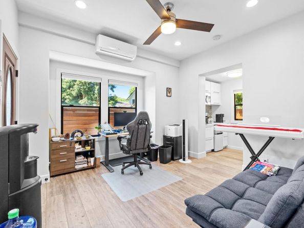 251 Middlefield Road, Palo Alto CA 94301