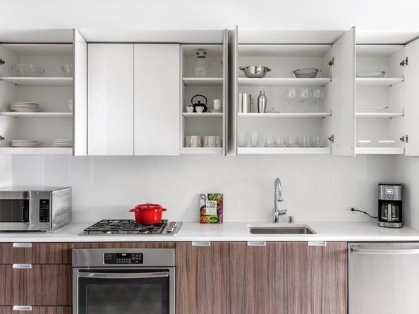 251 Middlefield Road, Palo Alto CA 94301