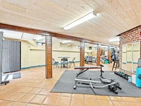 251 Middlefield Road, Palo Alto CA 94301