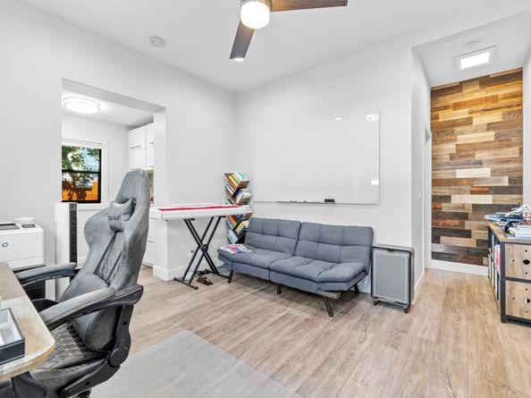 251 Middlefield Road, Palo Alto CA 94301