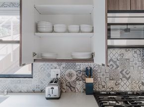 251 Middlefield Road, Palo Alto CA 94301