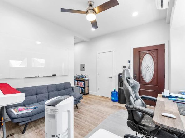 251 Middlefield Road, Palo Alto CA 94301