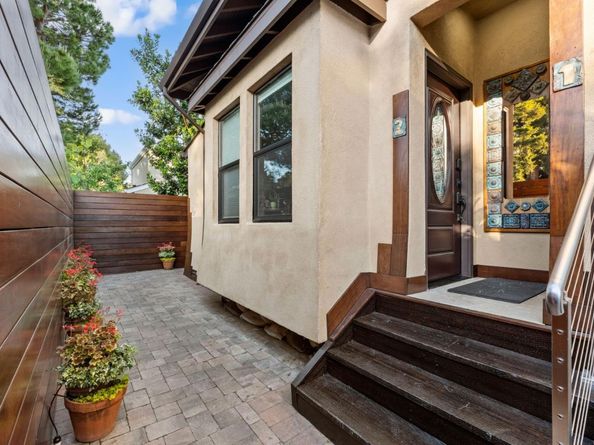 251 Middlefield Road, Palo Alto CA 94301