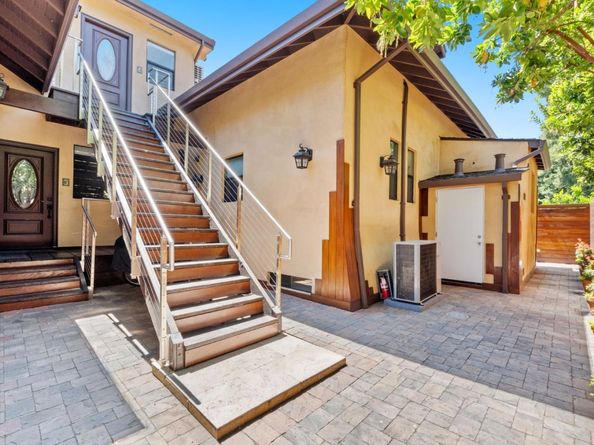 251 Middlefield Road, Palo Alto CA 94301