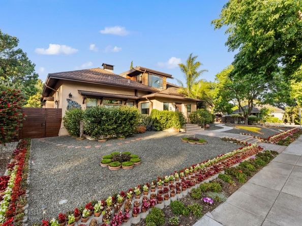 251 Middlefield Road, Palo Alto CA 94301