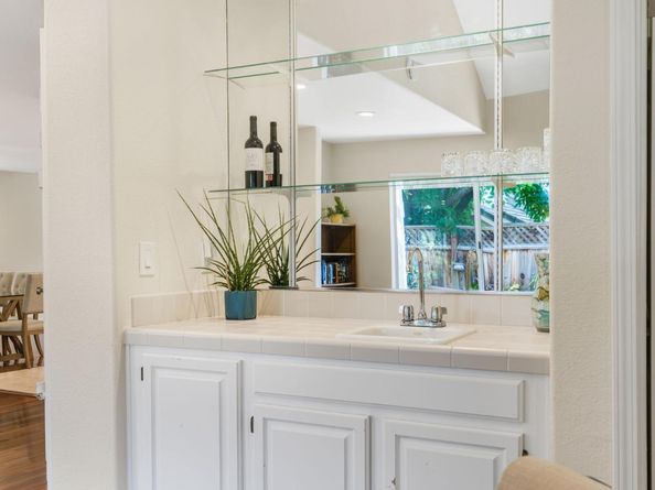 17992 Hillwood Lane, Morgan Hill CA 95037