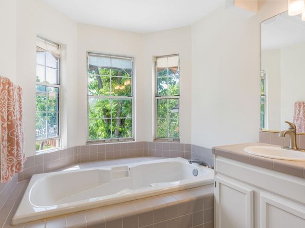 17992 Hillwood Lane, Morgan Hill CA 95037