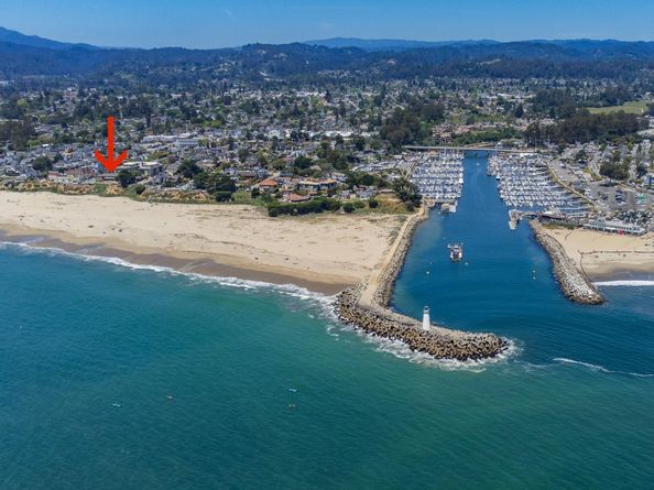 1703 East Cliff Drive, Santa Cruz CA 95062