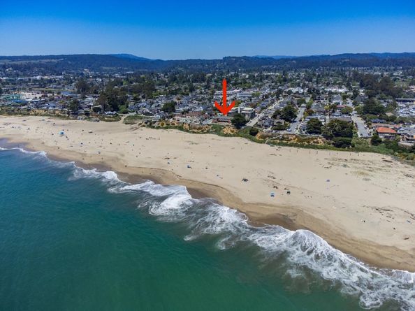 1703 East Cliff Drive, Santa Cruz CA 95062