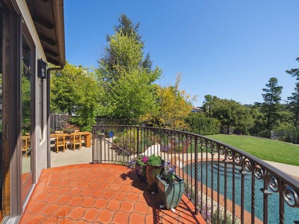 25 Searsville Court, Hillsborough CA 94010