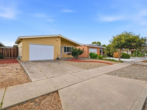 227 Hushbeck Avenue, Watsonville CA 95076