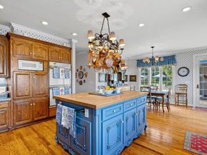 22 Hollins Drive, Santa Cruz CA 95060