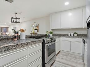 153 California Avenue F107, Palo Alto CA 94306