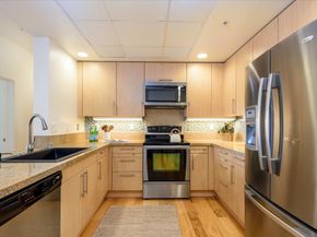 88 Bush Street 3203, San Jose CA 95126