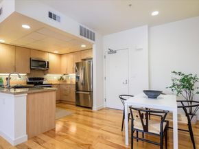 88 Bush Street 3203, San Jose CA 95126