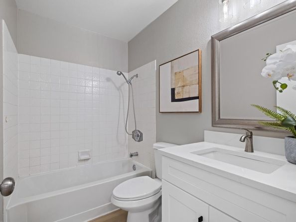 1327 Pebble Court, San Jose CA 95131