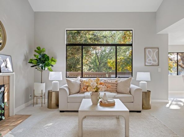 1327 Pebble Court, San Jose CA 95131