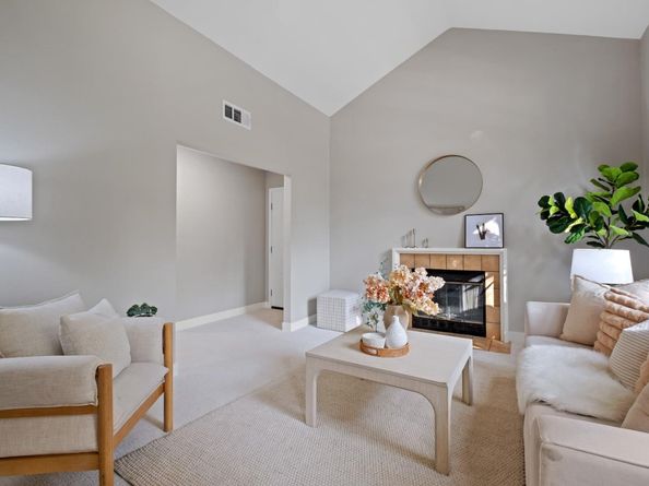 1327 Pebble Court, San Jose CA 95131