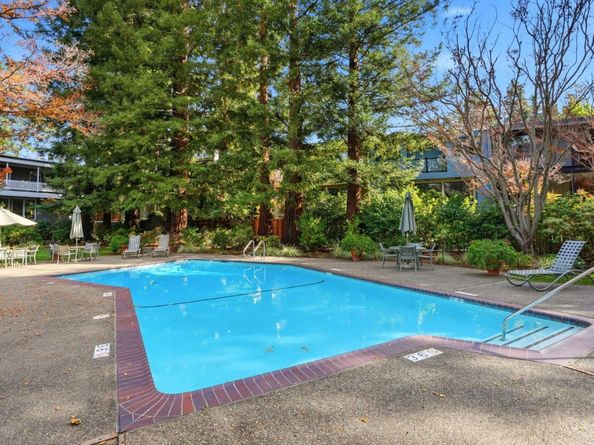 1621 Stone Pine Lane, Menlo Park CA 94025