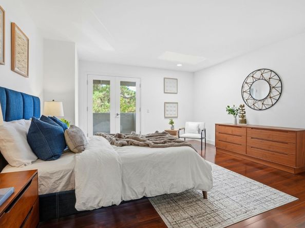 1621 Stone Pine Lane, Menlo Park CA 94025