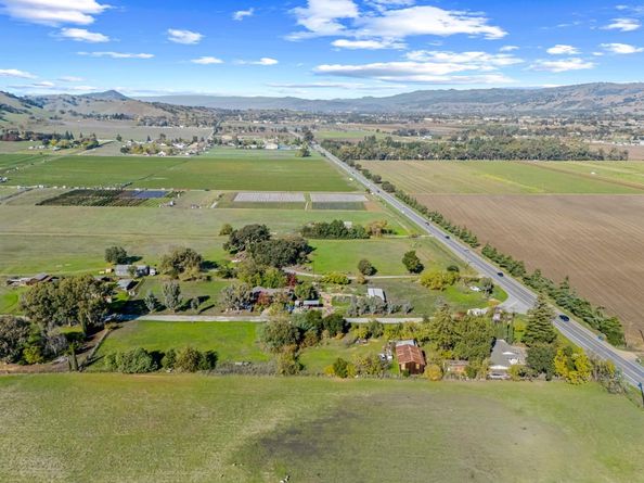 10395 Santa Teresa Boulevard, Gilroy CA 95020