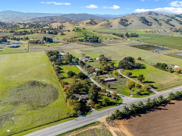 10395 Santa Teresa Boulevard, Gilroy CA 95020