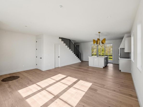 577 Creekside Court, Half Moon Bay CA 94019