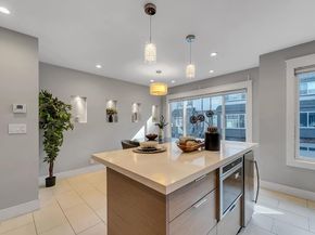 33 Park Road 5, Burlingame CA 94010