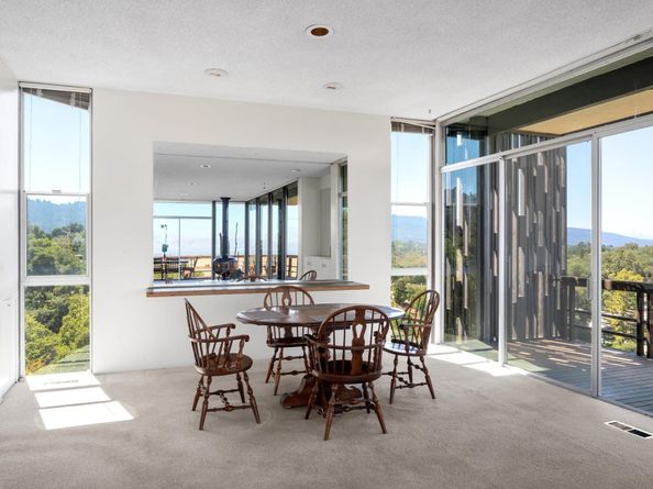 30 Pine Ridge Way, Portola Valley CA 94028