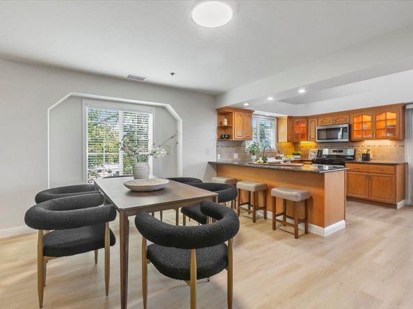 10090 Pasadena Avenue B4, Cupertino CA 95014