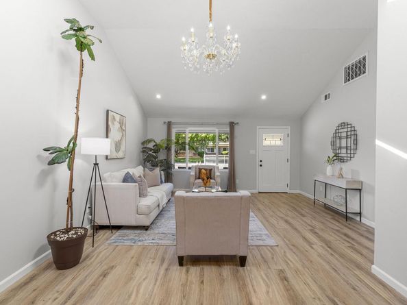 148 W Maude Avenue, Sunnyvale CA 94085