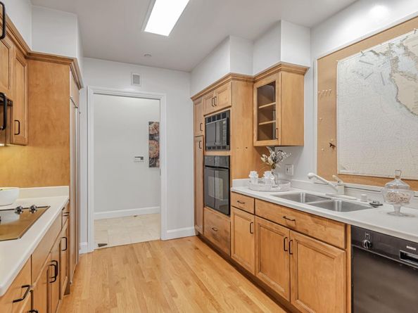555 Byron Street 105, Palo Alto CA 94301