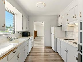 Capital, Oakland CA 94610