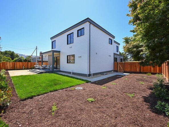 2725 Los Altos Drive, San Jose CA 95121