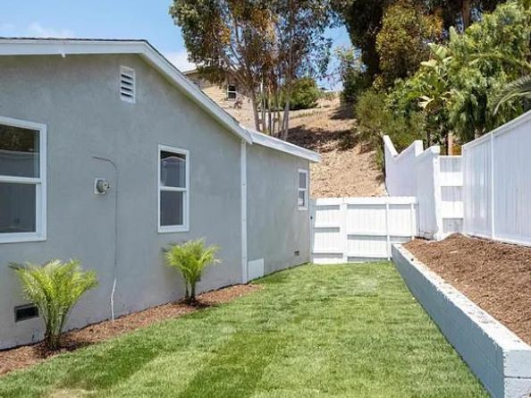 2250 Oceanside Boulevard, Oceanside CA 92054